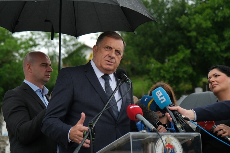 Dodik: RS će sljedećeg mjeseca uputiti sporazum o razdruživanju