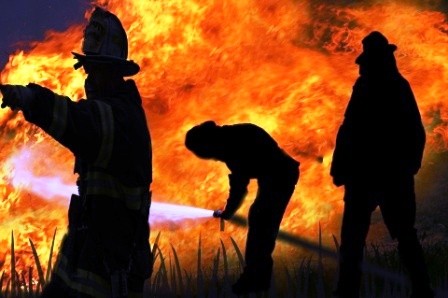  Nastradala dok je pokušavala ugasiti požar