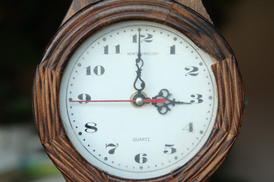 Kazaljke pomijeramo sat unazad: Za vikend počinje zimsko računanje vremena