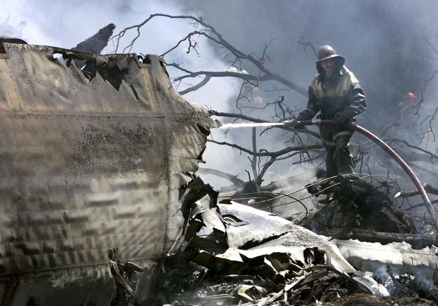 U padu ruskog vojnog aviona četvoro mrtvih /VIDEO/