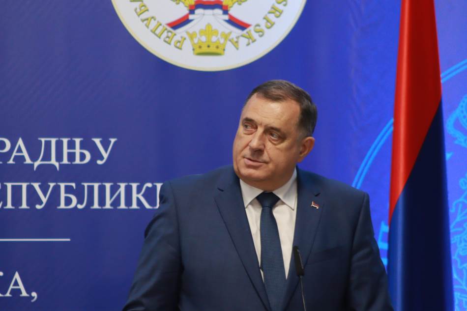 Dodik: Spreman sam se opkladiti da će BiH dobiti pregovarački status