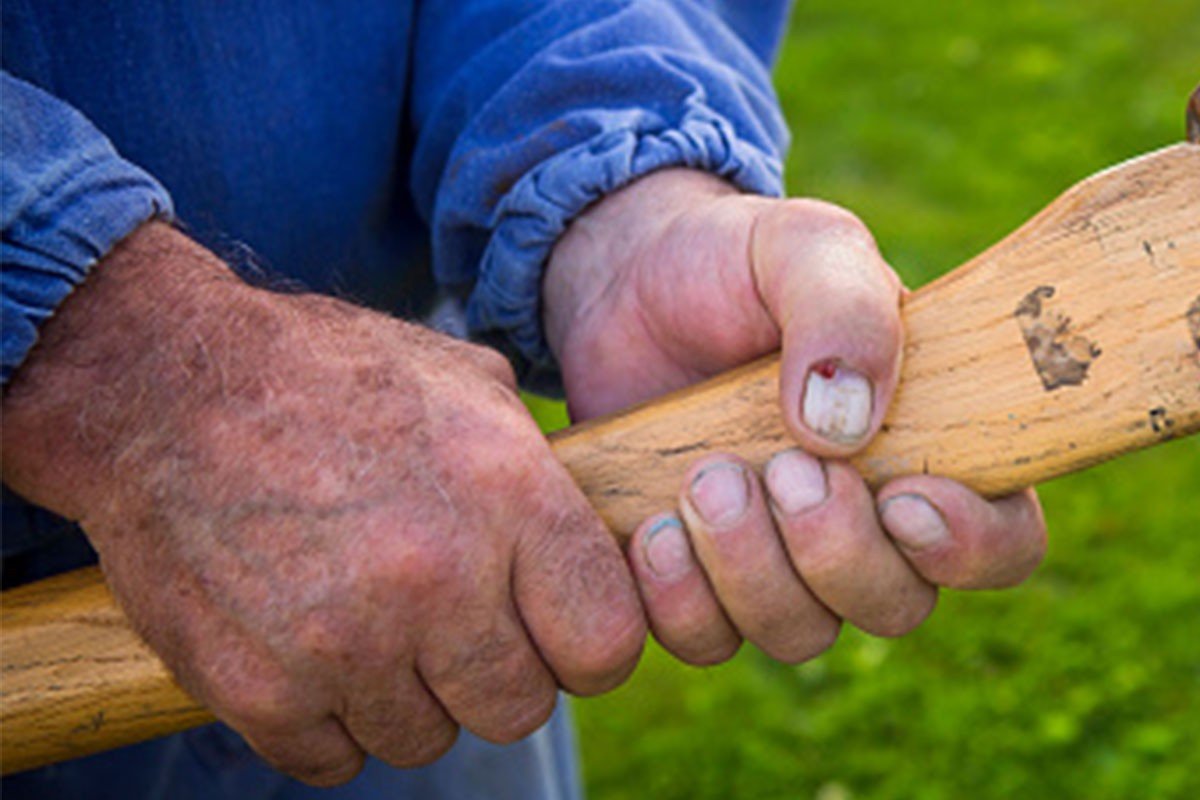 Lažnom geometru 17 godina robije za ubistvo štilom za sjekiru