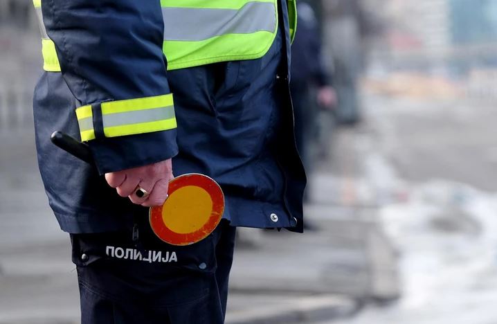 BEZ IMALO SAVJESTI Mladića zaustavila policija, vozio drogiran i bez dozvole