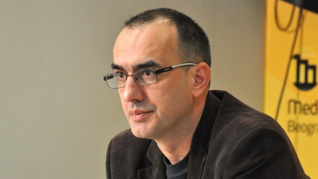 Otkaz profesoru ili blokada fakulteta: Novosadski studenti traže da Dinko Gruhonjić bude kažnjen zbog govora mržnje