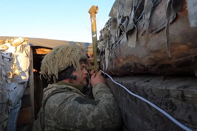 Ukrajinci objasnili zašto je opasno koristiti mobitel na ratištu