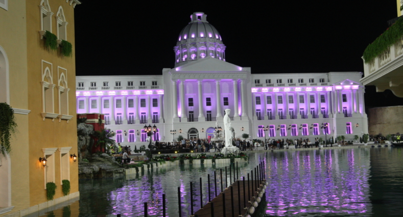 Skandalozne eksplicitne scene uživo u Zadruzi (FOTO)