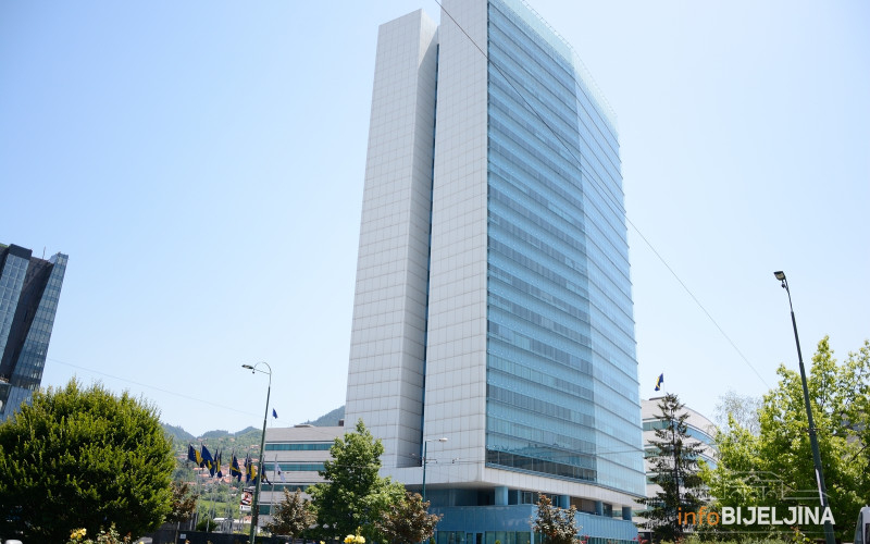 Od reforme javne uprave nema ni “r”