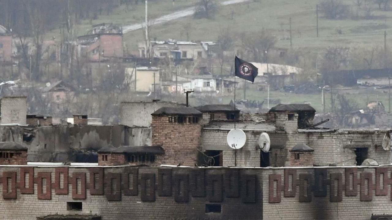 UŽIVO /VIDEO/Uništen združeni štab ukrajinske grupacije „Bahmut“; Oboren Su-25; Vjerovali svojim medijima,upali u zasjedu; Ukrajinci nikako da se dogovore,dva i po mjeseca prijete