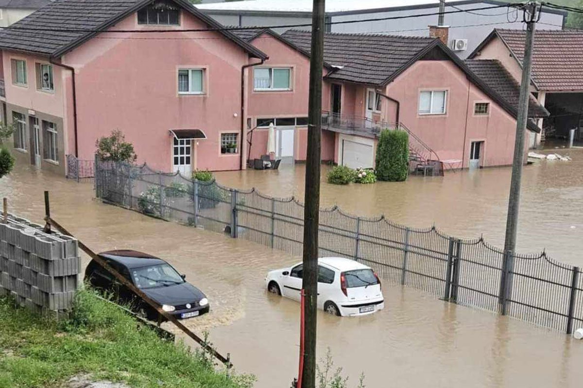 U Bužimu proglašeno stanje prirodne nesreće, mještani ne pamte tako nešto