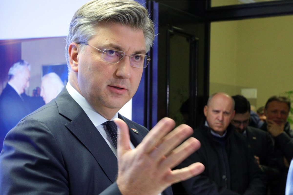Plenković: Navijač je ubijen, ali ne može njih 100 biti krivo