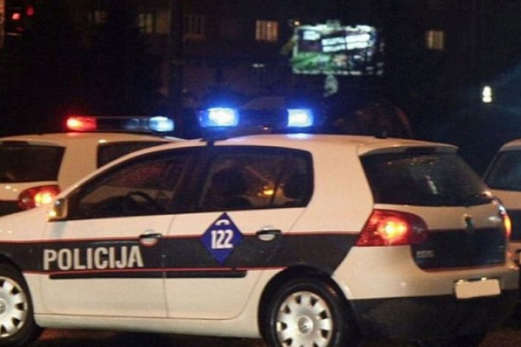 Nakon ljubavne svađe se namjerno zabila u dečkov BMW