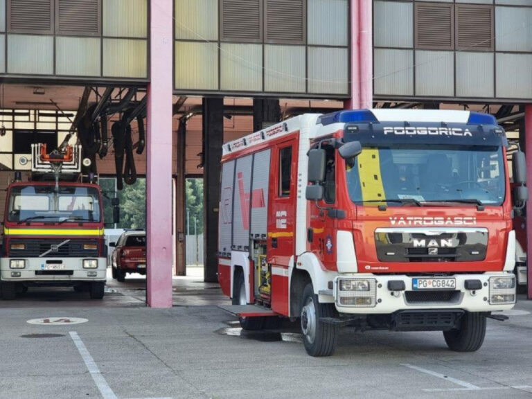 Zapalio svoju kuću da bi uzeo novac od osiguranja