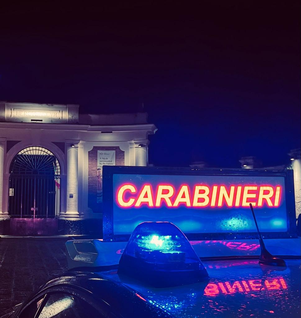 Dva karabinjera povređena u jurnjavi sa Srbima i Hrvatom: Filmsko hapšenje bande lopova