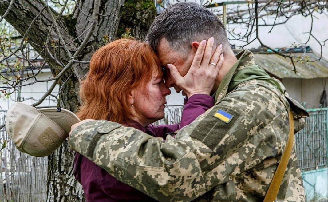 UŽIVO /VIDEO/ Telefon ne nositi u rat,evo zašto!;Azovstal danas;Britanci objavili novu mapu;Lavrov: Evakuisano milion ljudi;