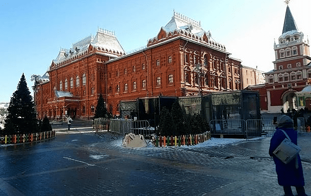 Kremlj saopštio: Bajden pokazao da ga NE INTERESUJE poboljšanje odnosa sa Rusijom