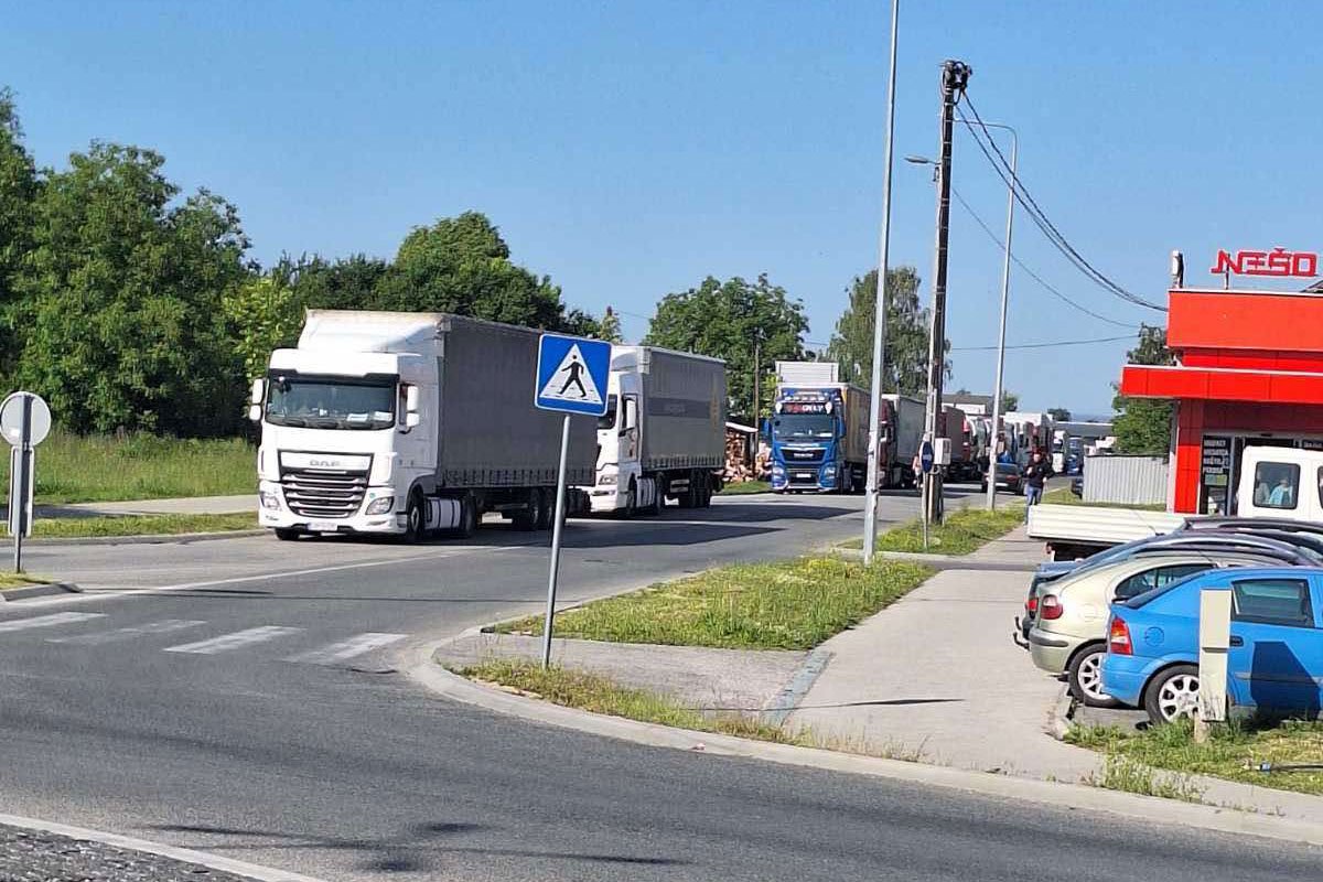 Prevoznici traže hitan sastanak sa premijerom FBIH