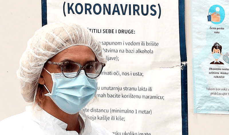 OGRANIČEN BROJ LJUDI NA ISTOM MJESTU Sva okupljanja moraju biti uz poštovanje fizičke distance