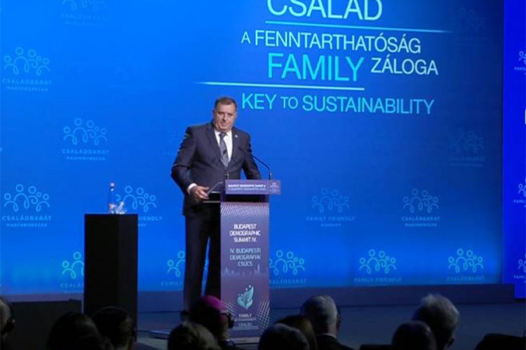 Dodik: Zbog politike Evropske unije Balkan se 