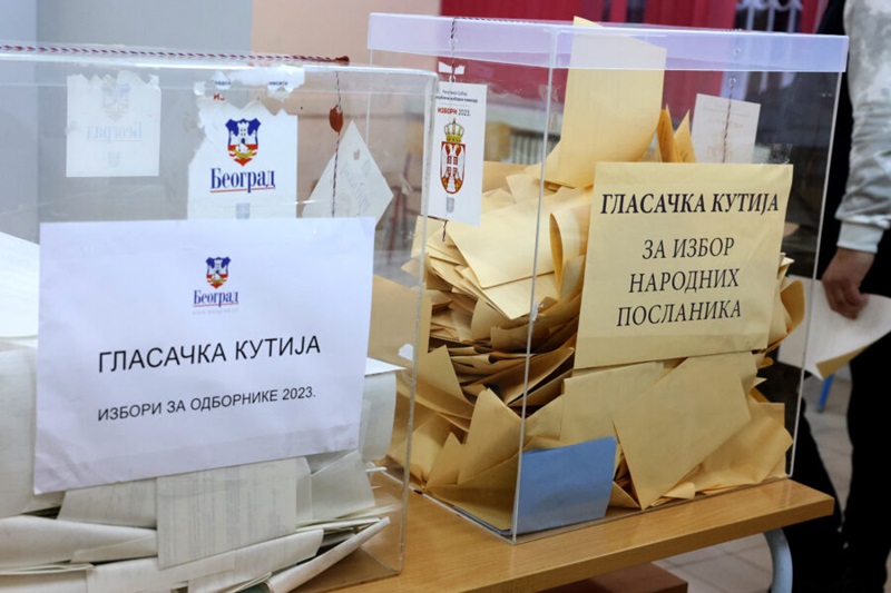 Opozicija još ima šanse da preuzme Beograd: Najavljeni protesti zbog 40.000 