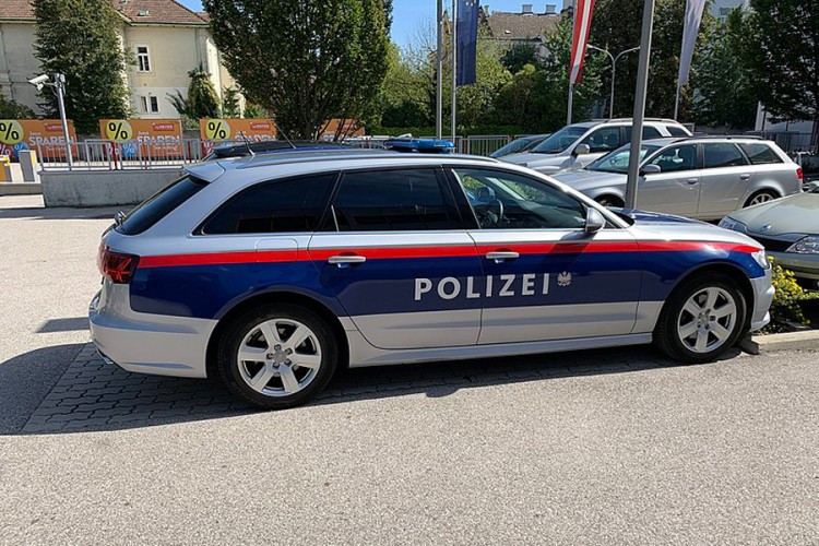 Austrijanac u podrumu držao mumificiranu majku da ne izgubi penziju