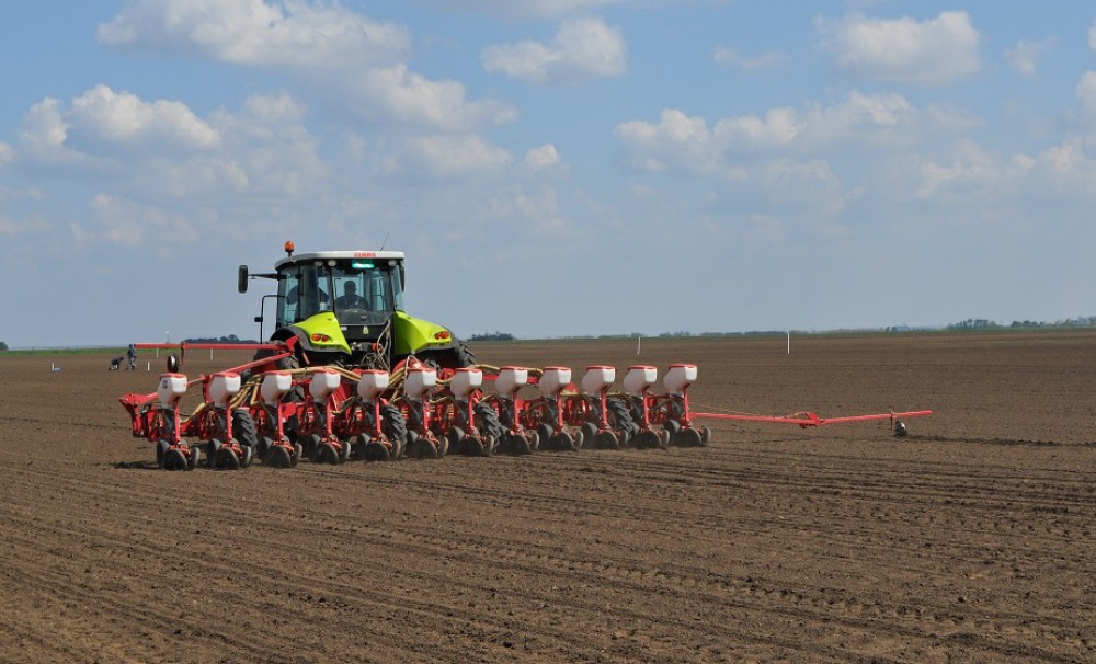 SEMBERIJA OSTALA BEZ DEVET HILJADA POLJOPRIVREDNIKA: Katastrofa koju država ne zaustavlja
