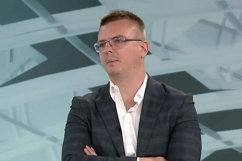 Parandilović: Politički potres iz Srbije mogao bi se preliti i na BiH, Dodik je sljedeći