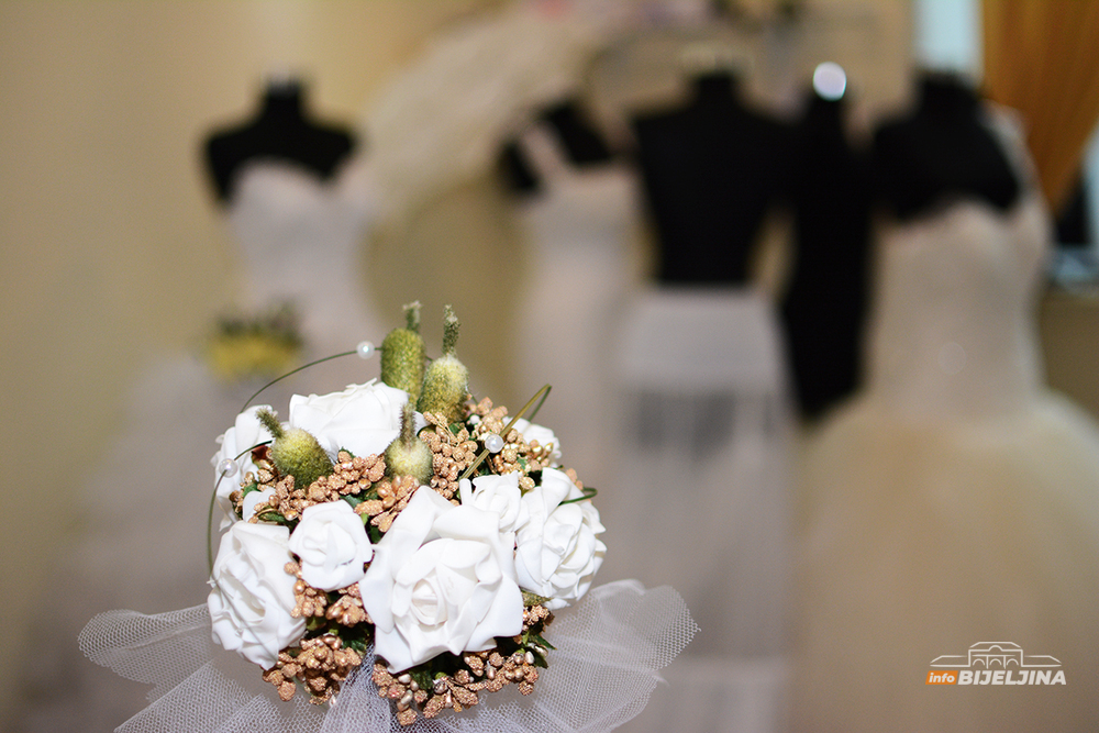 Roditelji PRIJAVILI NESTANAK četrnaestogodišnjakinje, ONA telefonom javila da se udala