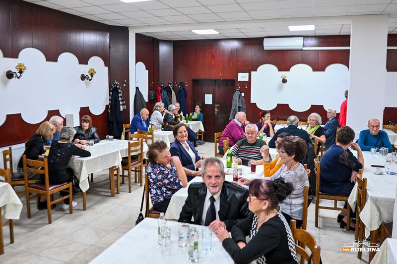 Igranke za penzionere: „Ovo je fantastično, melem za dušu!“ /FOTO, VIDEO/