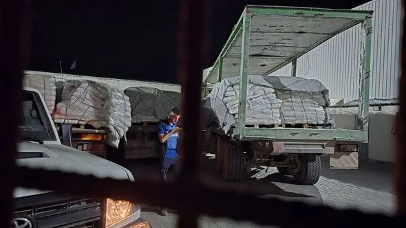 Prvi kamioni humanitarne pomoći ušli u Gazu nakon 81 dan blokade