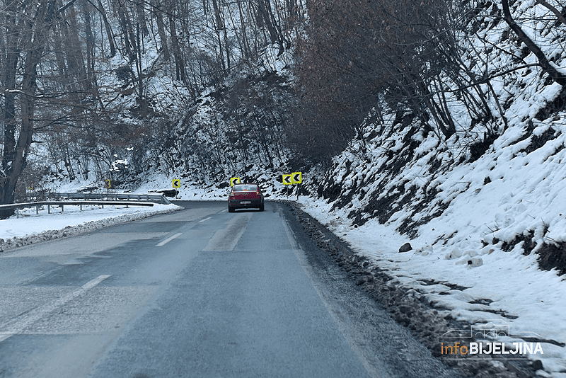 Oprezno zbog poledice i ugaženog snijega