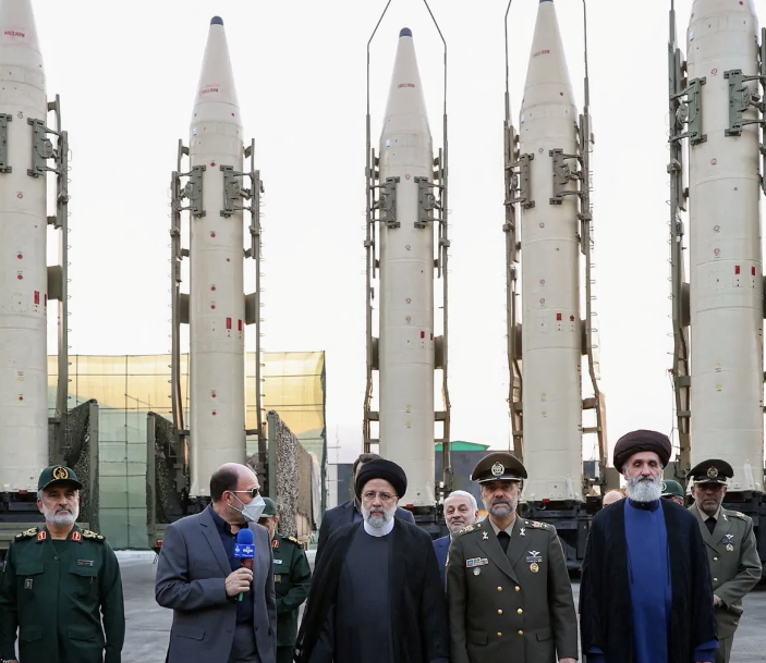 Mediji: Iranske hipersonične rakete probile izraelski PVO