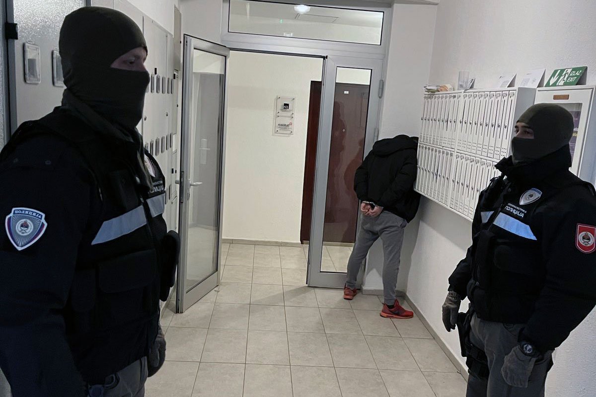 Hapšenja u Banjaluci: Šestorka pala zbog kilograma kokaina (VIDEO)
