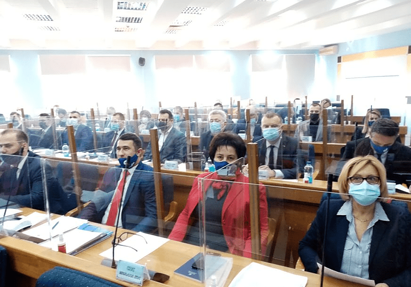 “Pristižu računi prethodne vlasti” Pavlović povukao sa sjednice Skupštine grada tačku nacrt budžeta za 2021. godinu