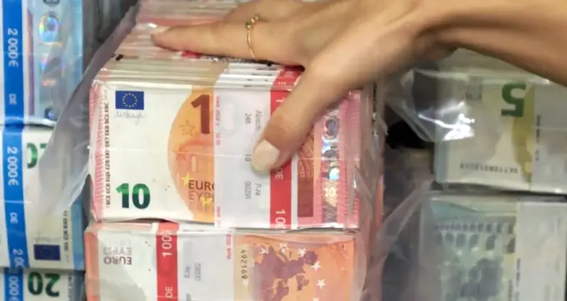 Bloomberg: Berlin je spreman da podrži Sjedinjene Države u kreditiranju Ukrajine osiguranim prihodima od ruske imovine