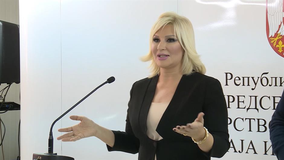 Zorana Mihajlović pokazala spiskove desetina hiljada ljudi iz BiH koji se fiktivno prebacuju u Srbiju da glasaju