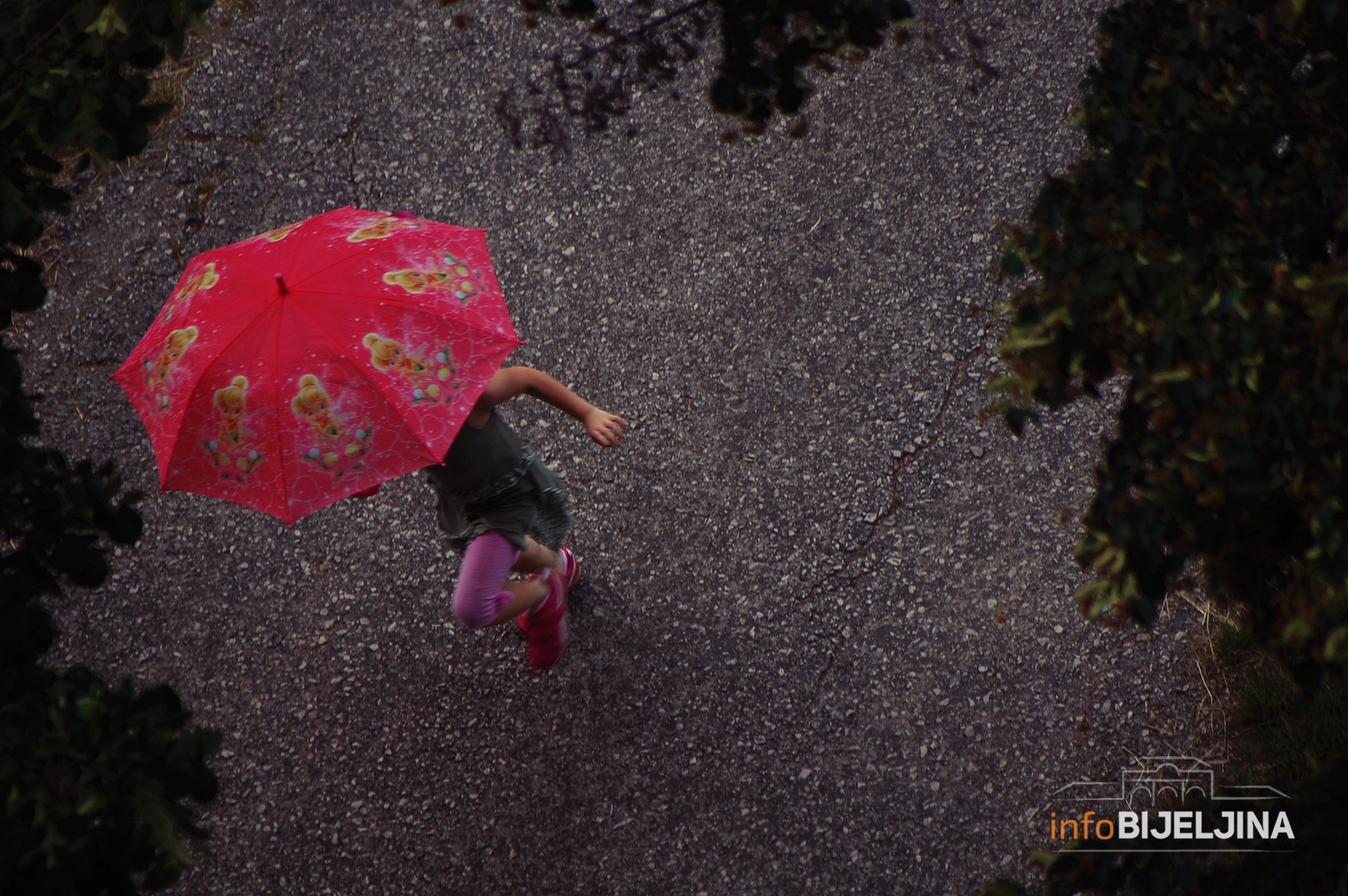 POVREMENA KIŠA Sutra promjenljivo vrijeme uz sunčane intervale