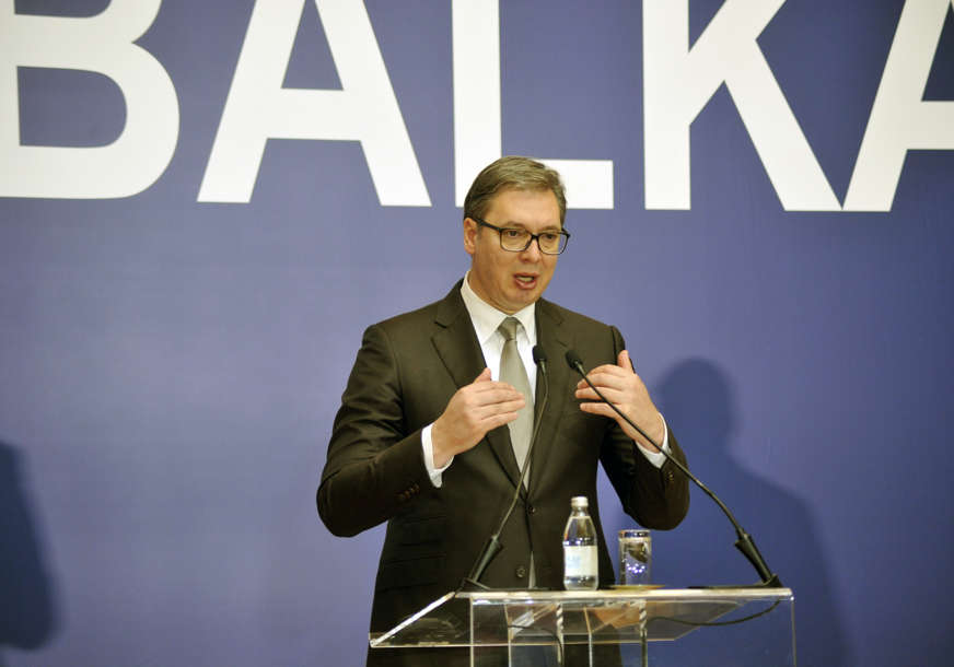 Vučić o epidemiološkoj situaciji “Za sada nema potrebe da uvodimo nove mjere”