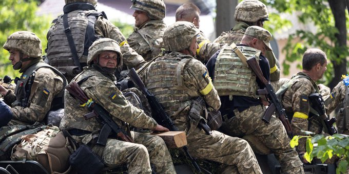 UŽIVO /VIDEO/Ukrajina pregrupiše vojsku na jug a Rusi u Bjelorusiju;Napad na nuklearku;Gori u Kijevu,Odesi,Zaporožju...; Zarobljen obavještajac; Granatama na DNR