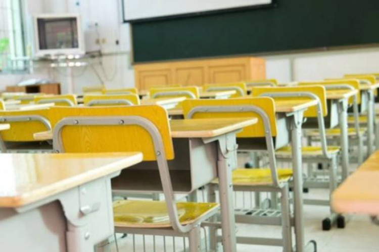 Đaci u Srbiji kreću u školu - 