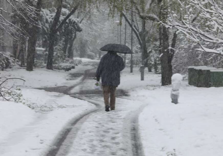 Nevrijeme stiglo u Hrvatsku: Snijeg okovao sjever zemlje
