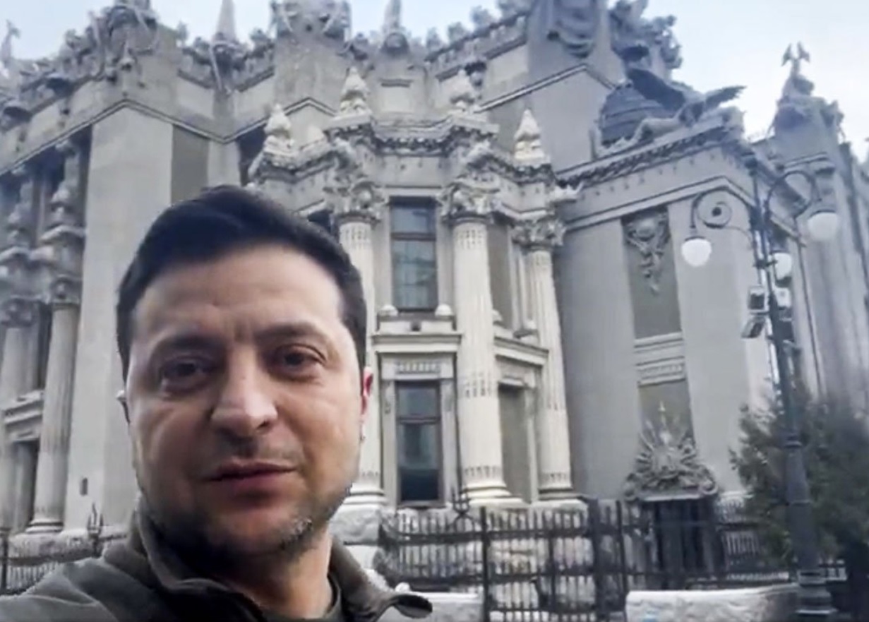 Zelenski poručuje: Nećemo položiti oružje