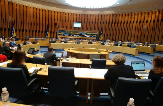 ODLUKA O AKCIZAMA I PDV-u na početku kampanje