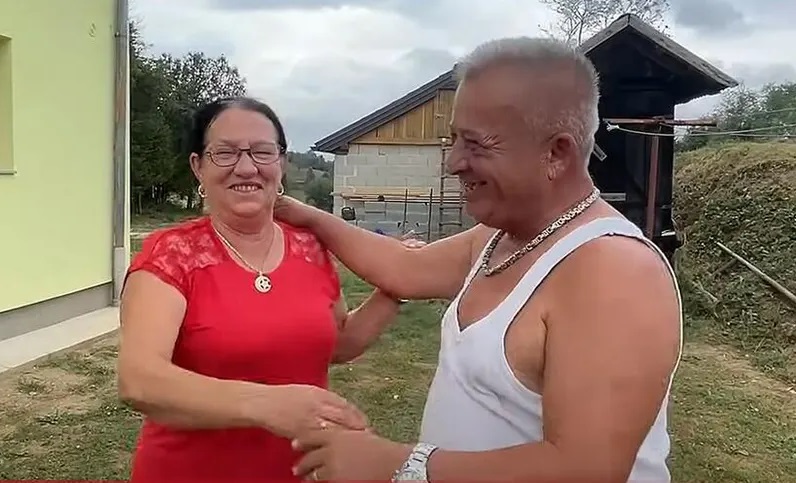 Čudna ljubavna priča iz BiH: Slagao da ima 1.300 evra penziju, auto i kuću, da bi je oženio!