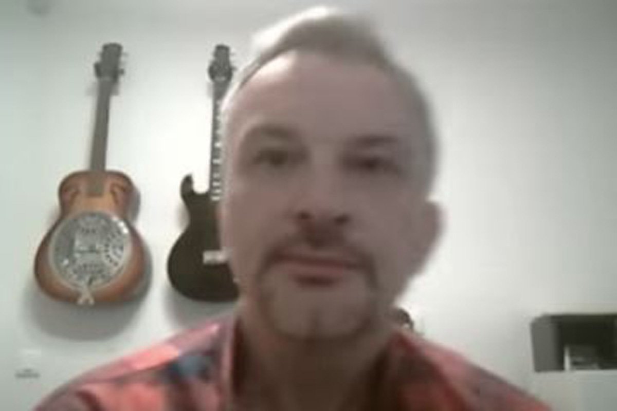 Pjevač Al Dino: Mom sinu će modrice izblijediti, opraštanje jedini lijek