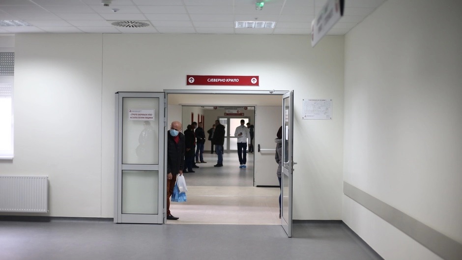 Medicinska sestra o stanju na UKC RS: Onkološki pacijenti moraju sami nabavljati lijekove (VIDEO)