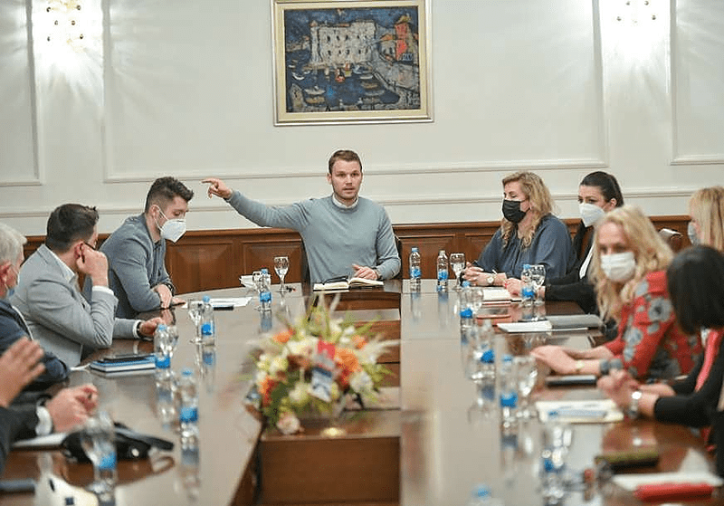 NAJAVLJEN ŠTRAJK Stanivuković: Narednih dana upitne plate i rad vrtića, 