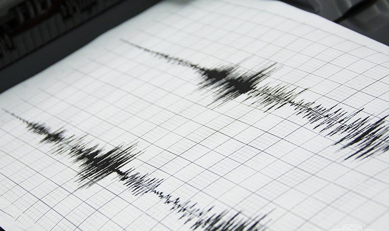 Zemljotres jačine 6,1 stepen pogodio Indoneziju, POGINULO DVOJE LJUDI 
