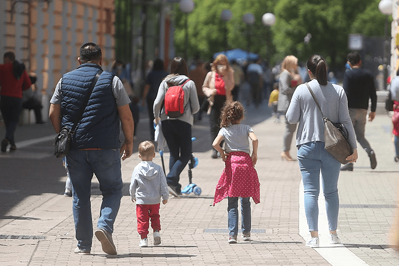 PRAVA LJETNA TEMPERATURA Pred nama pretežno sunčan dan, prognoza najavljuje i PLJUSKOVE