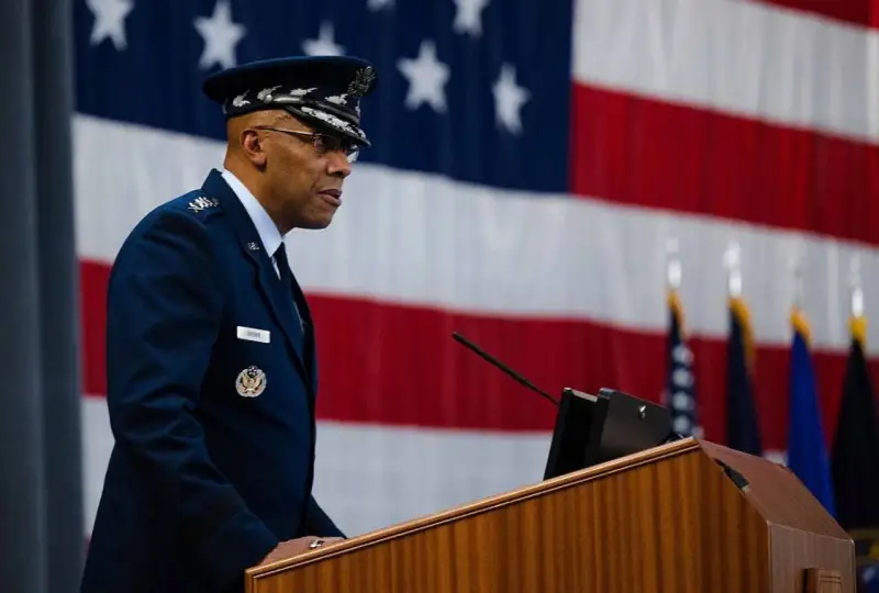 Američki general Brown rekao je da postoji mali rizik od eskalacije u slučaju isporuke projektila dugog dometa Ukrajini