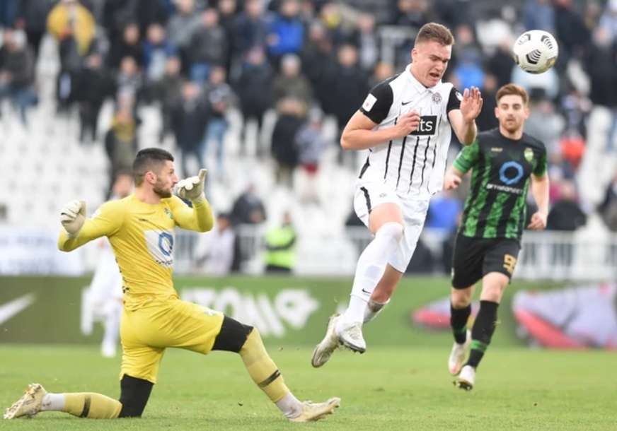 Partizan zimuje sa +5: Menig sjajnim volej udarcem srušio Kolubaru